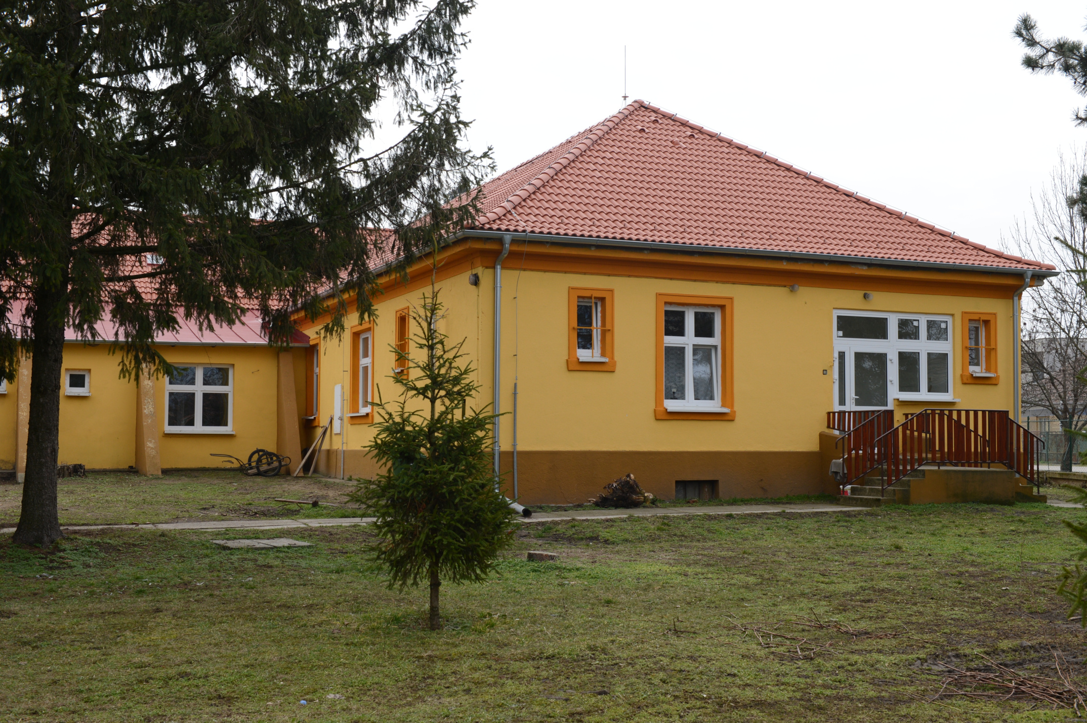 Municipality of Imeľ – Building roof renovation